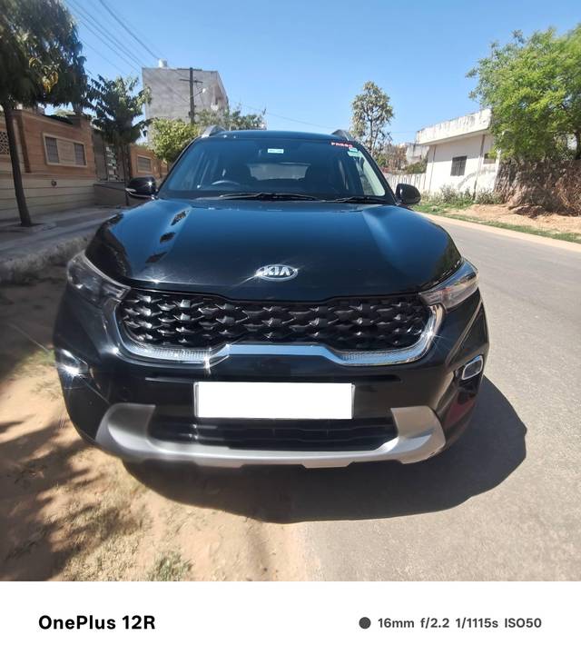 https://images10.gaadi.com/usedcar_image/4519405/original/processed_7891569244291ef13d09bd8c7492764e.jpg?imwidth=6400