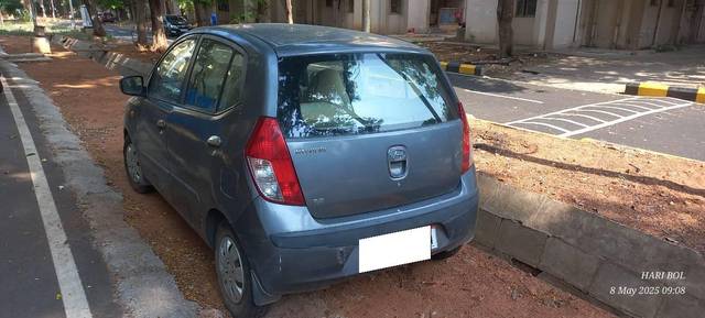 https://images10.gaadi.com/usedcar_image/4519421/original/processed_c26dbe22-dc98-429b-bf77-0f56ecd51858.jpg?imwidth=6402