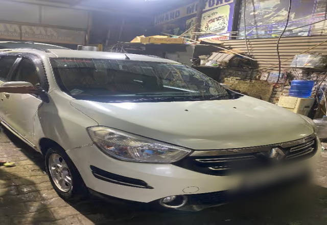 https://images10.gaadi.com/usedcar_image/4519432/original/1c5fb2ab-b317-4a14-a971-1d23cdeaef09.?imwidth=6400