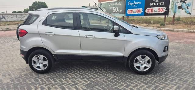 https://images10.gaadi.com/usedcar_image/4519441/original/processed_3a67f710f7e1a7f21c590ed3e6b8e677.jpg?imwidth=6401