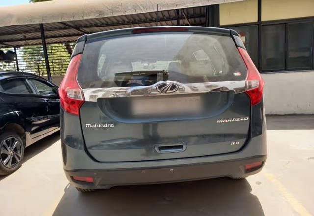 https://images10.gaadi.com/usedcar_image/4519475/original/ac67c908-09af-4dfb-be21-ab9203561c6b.?imwidth=6402