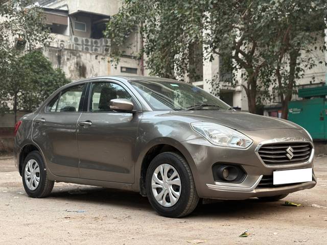 https://images10.gaadi.com/usedcar_image/4519489/original/processed_8ecd7045139c797cae5f8a2f32a6b5ec.jpg?imwidth=6400