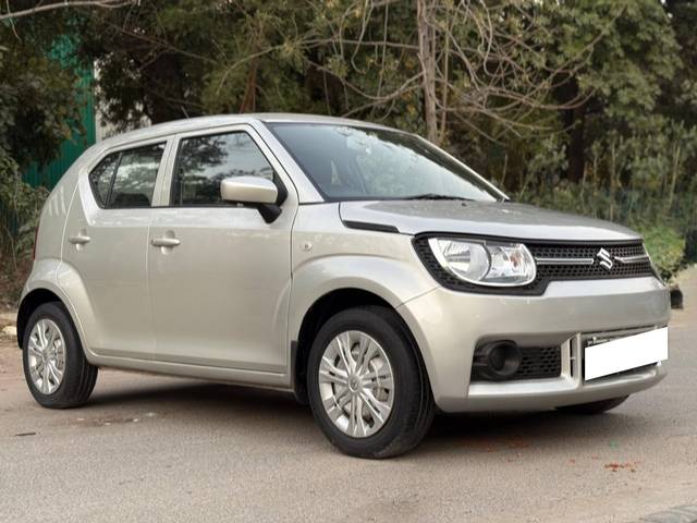 https://images10.gaadi.com/usedcar_image/4519491/original/processed_a7fbdbf14fcfa9d24179e248e0bf63d4.jpg?imwidth=6400