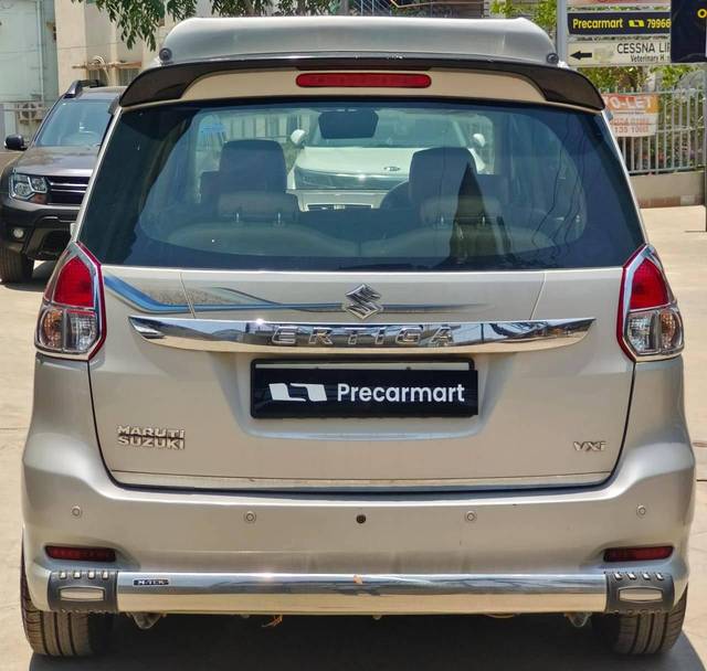 https://images10.gaadi.com/usedcar_image/4519495/original/processed_ee3c566c4fe5c08766879d08a63e2f0e.jpeg?imwidth=6402