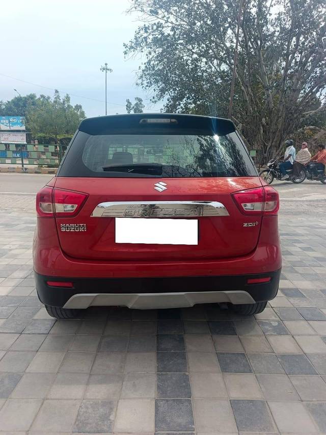 https://images10.gaadi.com/usedcar_image/4519505/original/processed_fae5b5eb4fa684f30c3f4e62fee1fe56.jpg?imwidth=6401