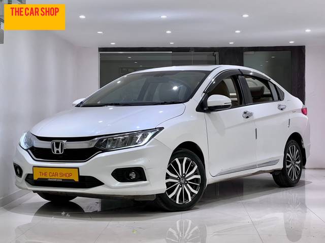 https://images10.gaadi.com/usedcar_image/4519507/original/56eed8d8347ffd3c07fc795f076ac0ac.jpeg?imwidth=6402