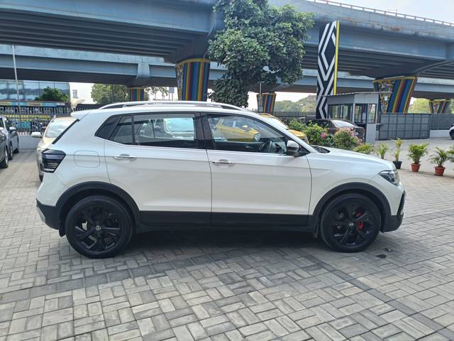 https://images10.gaadi.com/usedcar_image/4519510/original/bc12962625de932bf40e4a6ce7ac68dc.jpg?imwidth=6401