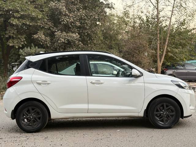 https://images10.gaadi.com/usedcar_image/4519522/original/7e6164aed63bf9fc90a5a6692aea9471.jpg?imwidth=6401