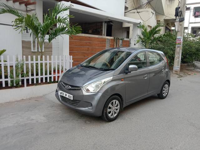 https://images10.gaadi.com/usedcar_image/4519549/original/13bb6efa55670b79aa1fb9d3230b25f5.jpg?imwidth=6400