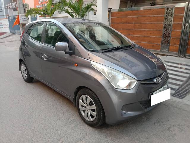 https://images10.gaadi.com/usedcar_image/4519549/original/processed_da4e7e3f424669b1ae17ea97dee6121a.jpg?imwidth=6400
