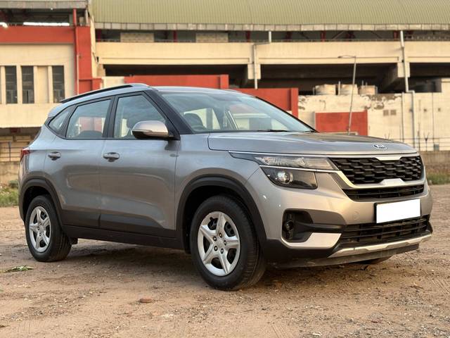 https://images10.gaadi.com/usedcar_image/4519578/original/processed_4a48e5feba07d76b22660060ce3667bd.jpg?imwidth=6400