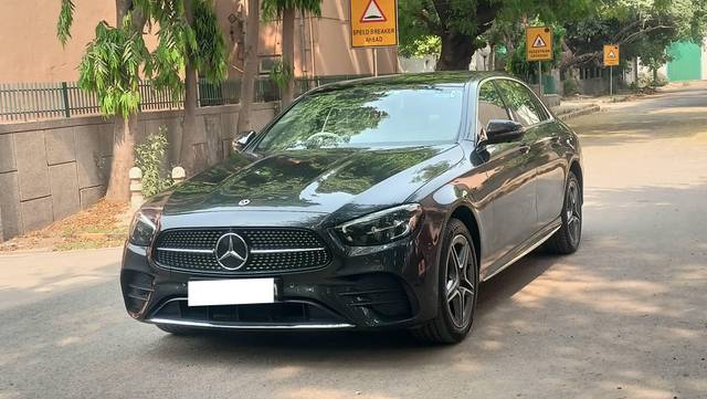 https://images10.gaadi.com/usedcar_image/4519602/original/processed_6c2de07689b4baa4d6e7e6ecb374086d.jpg?imwidth=6402