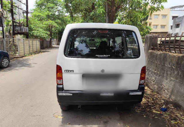 https://images10.gaadi.com/usedcar_image/4519610/original/f0949440-86eb-49da-a6d1-272e01b88b21.?imwidth=6402