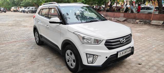 https://images10.gaadi.com/usedcar_image/4519619/original/412d1a02611732d8d620fe41fa61d802.jpg?imwidth=6402