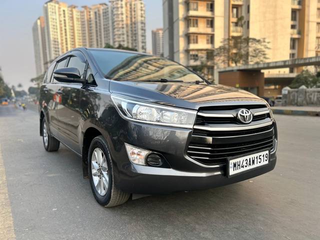 https://images10.gaadi.com/usedcar_image/4519625/original/ab397e1aa0b03bface18e1f6d127b36c.jpg?imwidth=6401