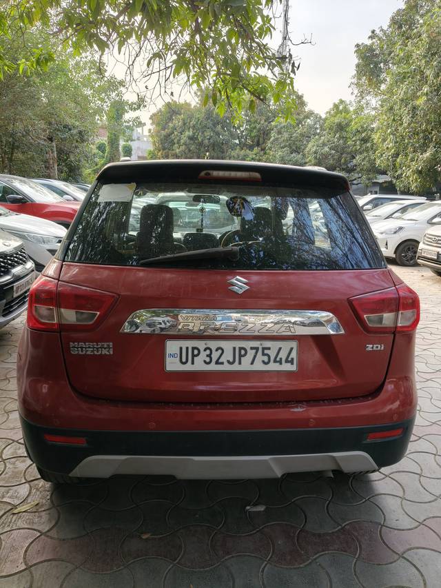 https://images10.gaadi.com/usedcar_image/4519630/original/a2398cdf33506a2af5ce4366ac1c24b2.jpg?imwidth=6402
