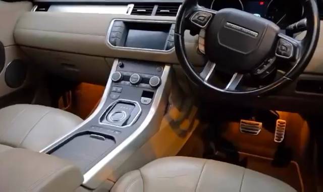 https://images10.gaadi.com/usedcar_image/4519639/original/5734e9e1ce32ff9c5b09868cc8c13638.jpg?imwidth=6402