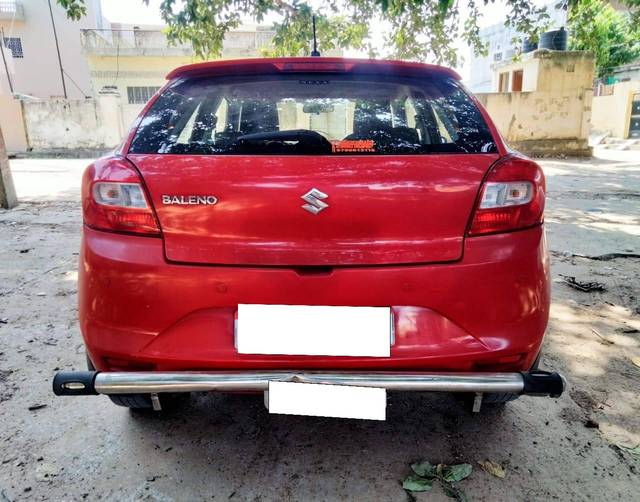 https://images10.gaadi.com/usedcar_image/4519642/original/processed_1f95001da293c5061d0367ea1caaf855.jpg?imwidth=6401