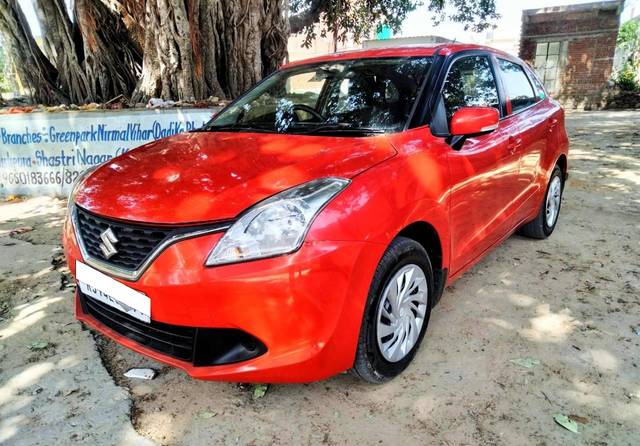 https://images10.gaadi.com/usedcar_image/4519642/original/processed_a945536c91ebfcc7c0b6cbdf0d93e59f.jpg?imwidth=6402