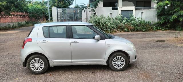 https://images10.gaadi.com/usedcar_image/4519643/original/f32252037a0679e64164b6d80dde877b.jpg?imwidth=6402
