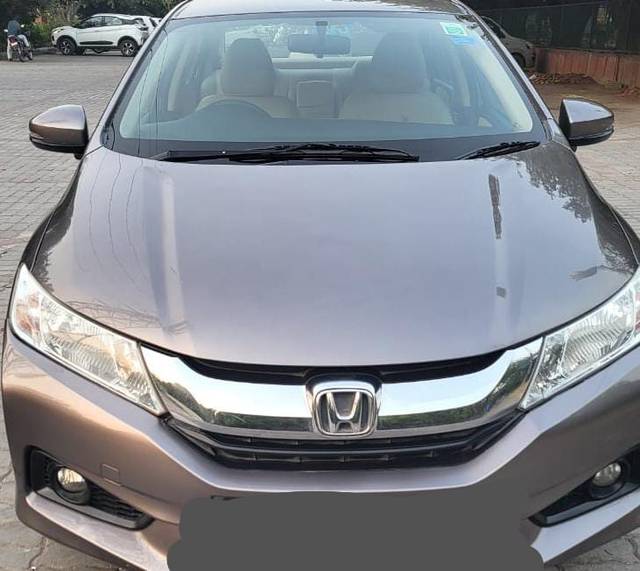 https://images10.gaadi.com/usedcar_image/4519656/original/91ab7c3f3016437b2b7629d744e52cbd.jpg?imwidth=6402