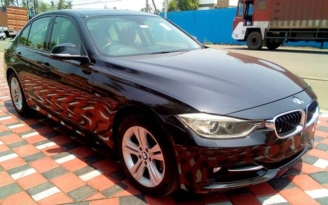 https://images10.gaadi.com/usedcar_image/4519658/original/0289a8bd26a98d9fd9d54a75d3f17a20.jpg?imwidth=6402