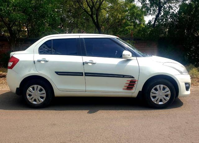 https://images10.gaadi.com/usedcar_image/4519660/original/processed_86061ba8fafa9cd2f51e47428a04c20a.jpg?imwidth=6401