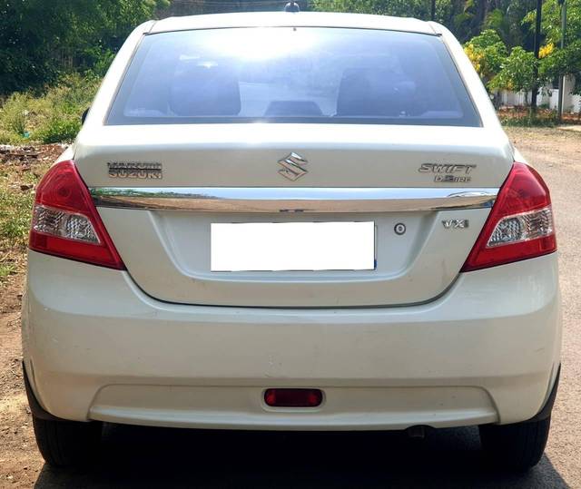 https://images10.gaadi.com/usedcar_image/4519660/original/processed_95d402fd99cb7b6ef84dbcd633eebc1f.jpg?imwidth=6402