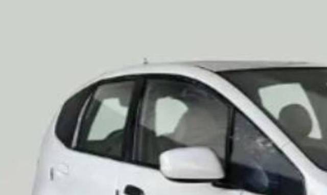 https://images10.gaadi.com/usedcar_image/4519664/original/processed_33c28e6a7f62b9f63b16b8d63cb604f9.jpeg?imwidth=6400
