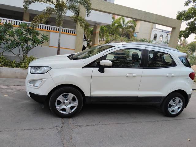 https://images10.gaadi.com/usedcar_image/4519687/original/dedddcb986392b07a8ed976a67fe482b.jpg?imwidth=6400