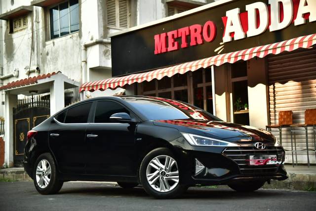 https://images10.gaadi.com/usedcar_image/4519727/original/processed_f08f66b20aca798639422ac5c7717fde.jpg?imwidth=6400