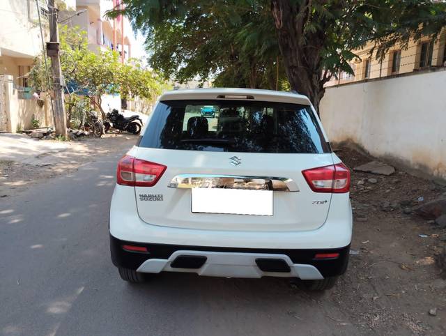 https://images10.gaadi.com/usedcar_image/4519731/original/processed_9c6389a3407bf7db6a987617c23a5f21.jpg?imwidth=6401