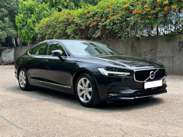 https://images10.gaadi.com/usedcar_image/4519736/original/processed_80088e05fb4751b9b23dba52c4ae2baa.jpg?imwidth=6400