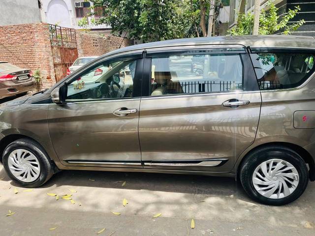 https://images10.gaadi.com/usedcar_image/4519739/original/processed_67c99a95e99d572007150b818b8ca7f3.jpg?imwidth=6400