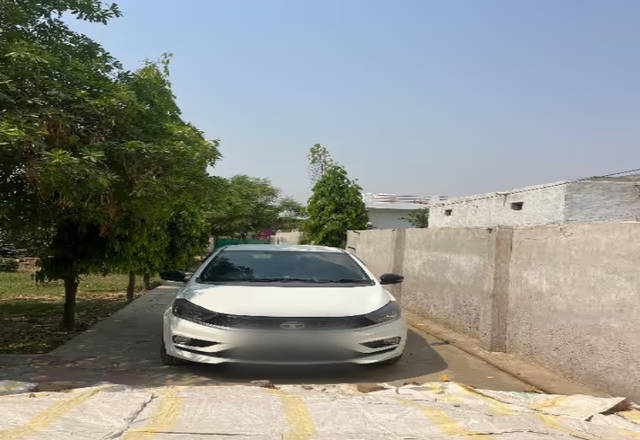 https://images10.gaadi.com/usedcar_image/4519748/original/9575120f-66b8-46e7-b7a6-0ee652baff00.?imwidth=6400
