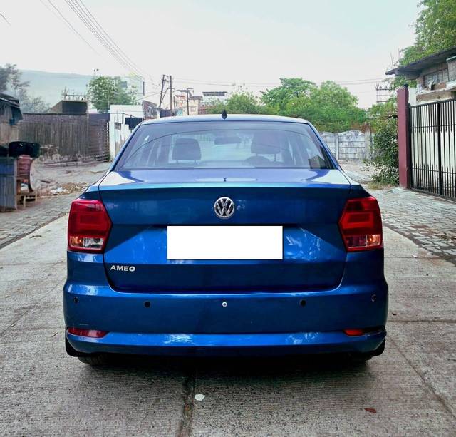 https://images10.gaadi.com/usedcar_image/4519749/original/processed_e1039da0ca4d021abb63c458e8c16446.jpg?imwidth=6402