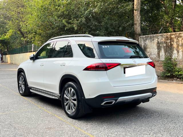https://images10.gaadi.com/usedcar_image/4519750/original/processed_4c9391d029f28f7fd60ccfa500ad3853.jpg?imwidth=6402