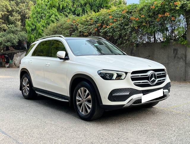 https://images10.gaadi.com/usedcar_image/4519750/original/processed_642356c913cad934497367e4ff508597.jpg?imwidth=6400