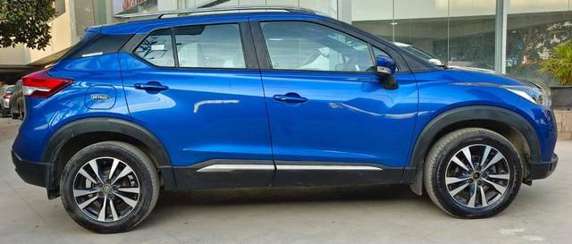 https://images10.gaadi.com/usedcar_image/4519759/original/processed_b2ce2bbfeeddceeda43975b8c0da6ac6.jpeg?imwidth=6401