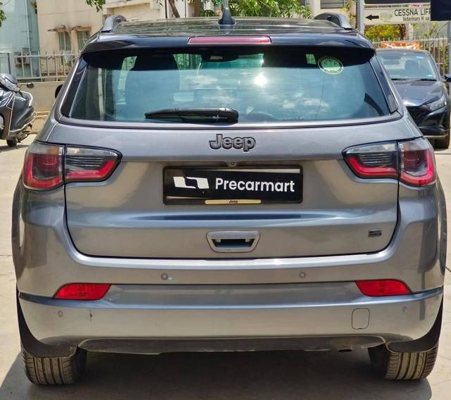 https://images10.gaadi.com/usedcar_image/4519763/original/processed_767829aba9fffd51566e228d0e70b004.jpeg?imwidth=6402