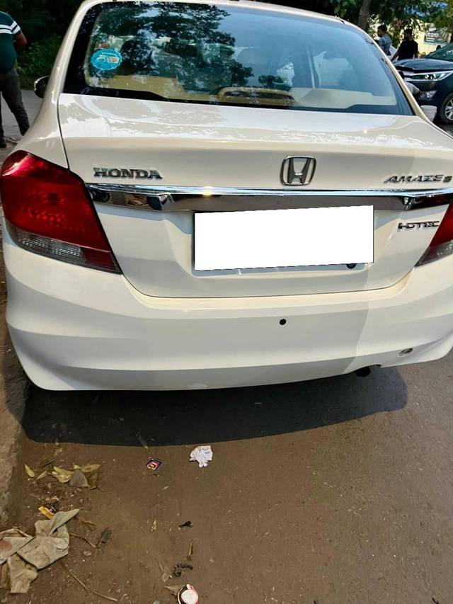 https://images10.gaadi.com/usedcar_image/4519766/original/processed_f6f5ea8d812ebb987449d7e5b7cb911e.jpg?imwidth=6402