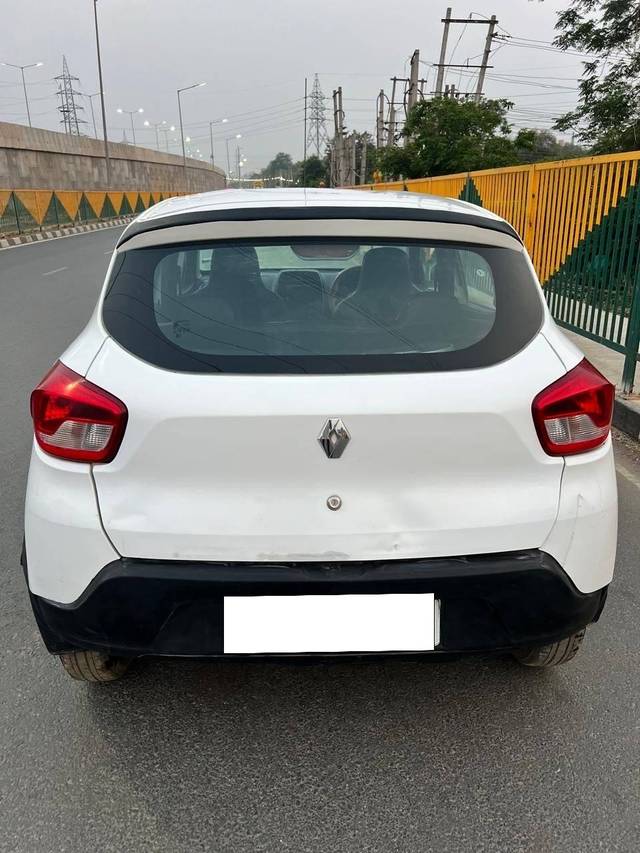 https://images10.gaadi.com/usedcar_image/4519781/original/processed_adfe536d-8d49-4c9c-b78d-9a96f6a3ae63.jpg?imwidth=6401