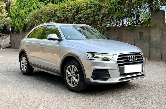 https://images10.gaadi.com/usedcar_image/4519806/original/processed_e06dcc9a58e113ee5cd6ed0b977a7638.jpg?imwidth=6400