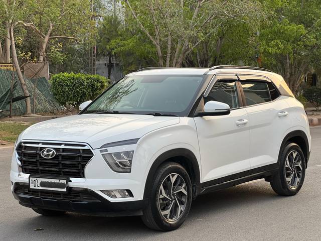 https://images10.gaadi.com/usedcar_image/4519852/original/506957dff83548a2c9b588d7f8db7406.jpg?imwidth=6401