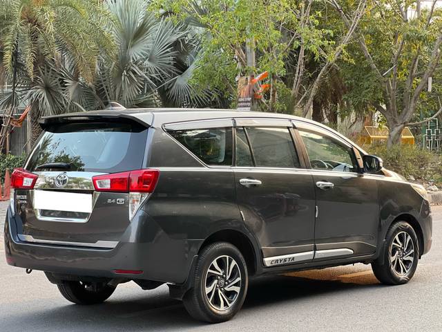 https://images10.gaadi.com/usedcar_image/4519855/original/processed_6a2bd92862ab1a8fc5873a1ca5888526.jpg?imwidth=6401