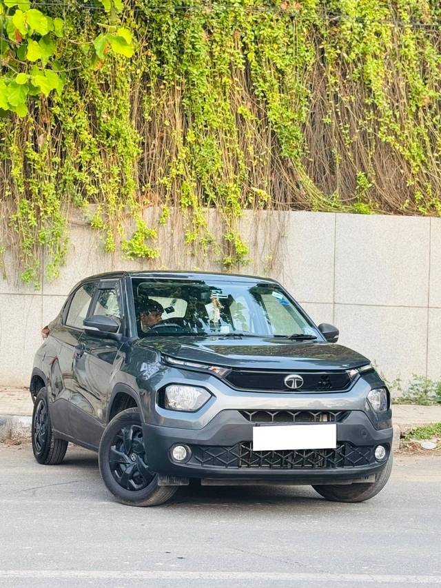 https://images10.gaadi.com/usedcar_image/4519863/original/processed_105f244be417796ab5e0a252b558609c.jpg?imwidth=6400