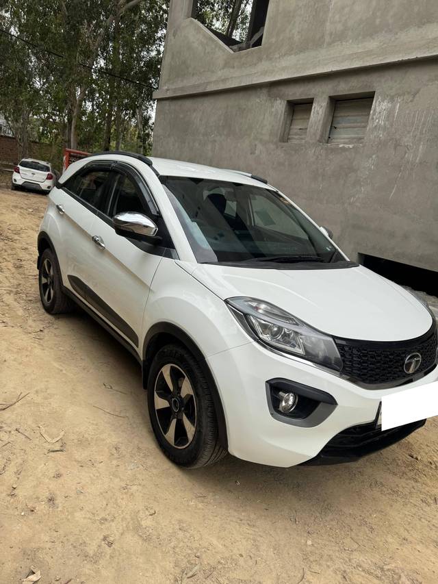 https://images10.gaadi.com/usedcar_image/4519867/original/processed_248aae4e3137c67c455875c57c086e1c.jpg?imwidth=6400