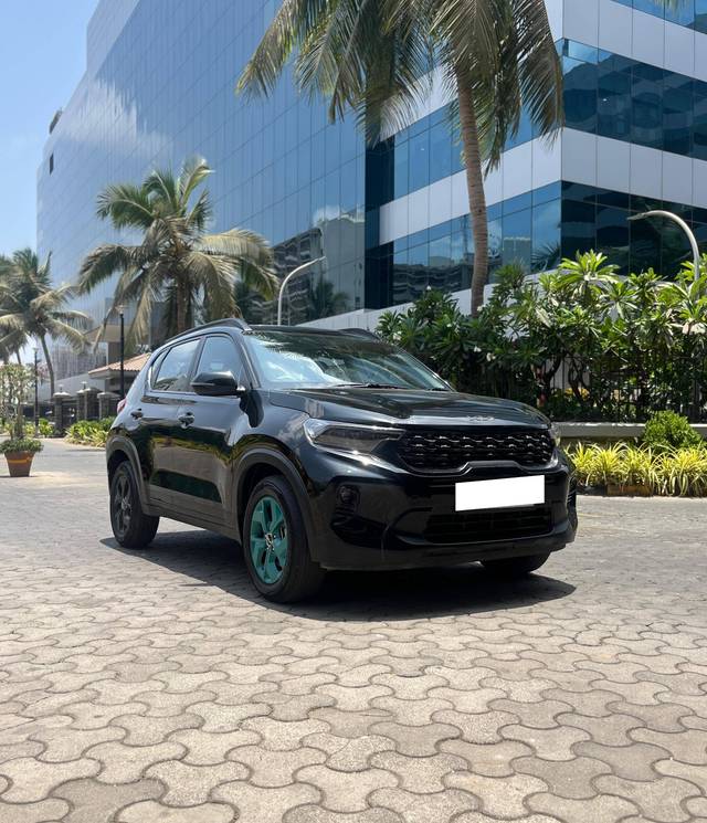 https://images10.gaadi.com/usedcar_image/4519889/original/processed_6524bba0ebd7d7b4f096eb0f279fc5f5.jpeg?imwidth=6400