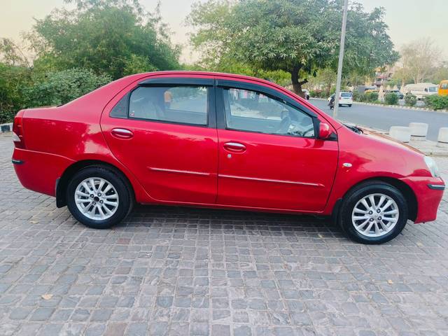 https://images10.gaadi.com/usedcar_image/4519895/original/bf1a70dd030febf96be431d977b99e76.jpg?imwidth=6401
