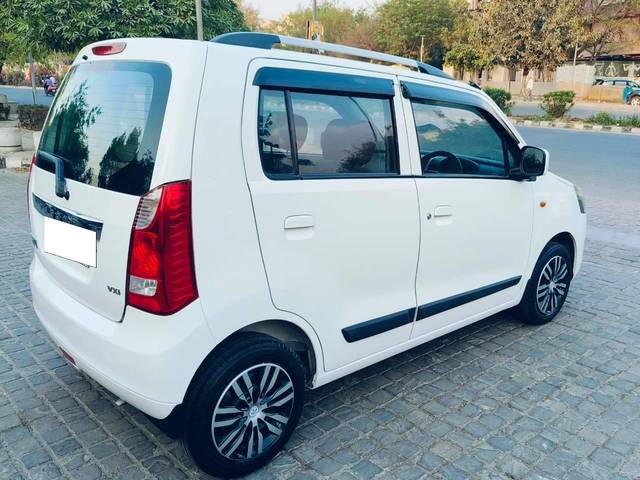 https://images10.gaadi.com/usedcar_image/4519898/original/processed_0ac859e0b45a9dd19381039bd6592565.jpg?imwidth=6402